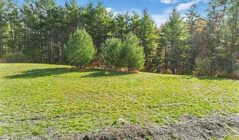 112 Fieldstone Dr, Augusta, ME 04330