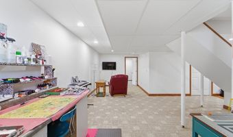 2014 2nd Ave SE, Altoona, IA 50009