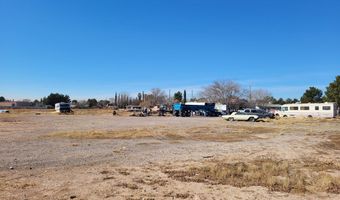 10730 Regina Dr, Socorro, TX 79927