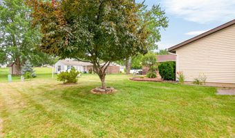 106 Meadowview Ln, Anna, OH 45302