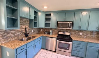 210 W Rd, Angier, NC 27501
