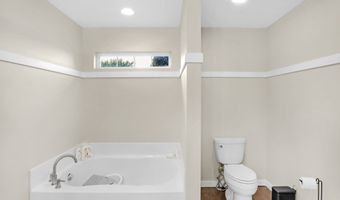 958 Kitner Ave, Avon, IN 46123