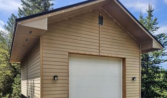 5 Laurins Ln, Cascade, ID 83611