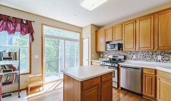 15826 Frisian Ln, Apple Valley, MN 55124