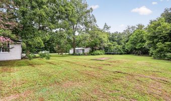 304 Blackmon St N, Camden, SC 29020