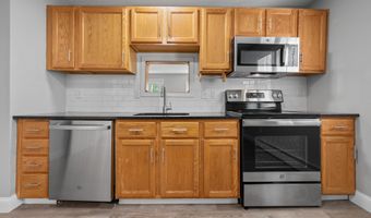 181 Root Rd, Coventry, CT 06238