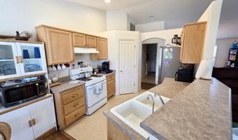 652 Jennys Ln, Fernley, NV 89408