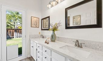 2084 Roberts Pl, Escondido, CA 92029