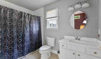 1 CARMEN Dr, Cape May Court House, NJ 08210