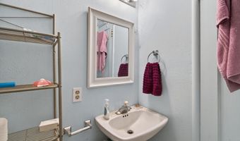 2911 Roan Ct, Anderson, CA 96007