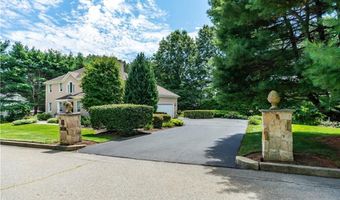 38 Mark Dr, Lincoln, RI 02865