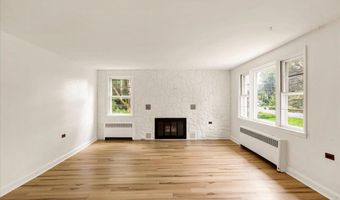 900 BUTTER Ln, Reading, PA 19606