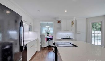 8301 Tifton Rd, Charlotte, NC 28226