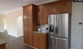 518 Saddle Dr, Camden, SC 29020