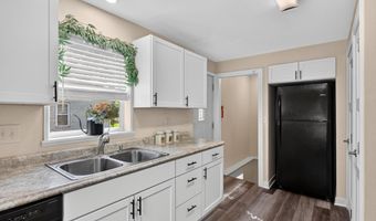 1408 Elm St, Alexandria, MN 56308