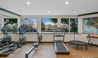 10 Beaverbrook Ct, Asheville, NC 28804