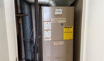 427 Van Roen Rd, Utica, NY 13502