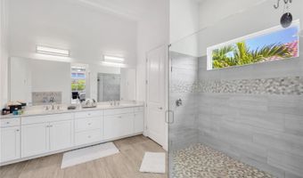 832 MANNS HARBOR Dr, Apollo Beach, FL 33572