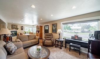 1775 Avocet Dr, Ammon, ID 83406