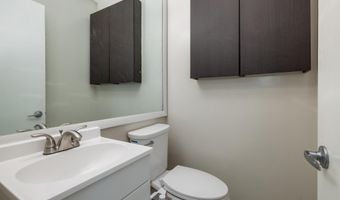 10506 WEYMOUTH St 203, Bethesda, MD 20814