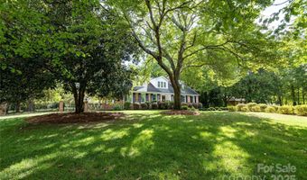 4401 Town And Country Dr, Charlotte, NC 28226
