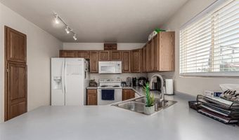2039 Espana Way, Aurora, CO 80011