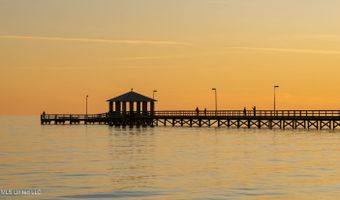 2046 Beach Blvd C114, Biloxi, MS 39531