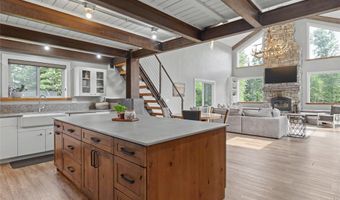 28012 Meadow Creek Rd, Bigfork, MT 59911