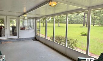 154 Perry Ln, Atmore, AL 36502