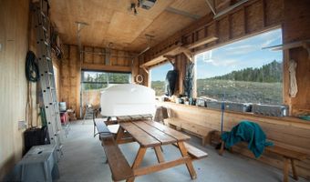 1872 ST HWY 352, Cora, WY 82925