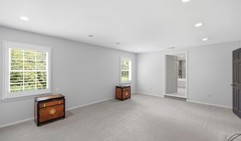 7556 PEPPERELL Dr, Bethesda, MD 20817