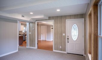 550 W Center St, Adams, WI 53910
