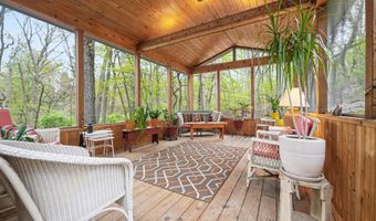107 W Stillwater Ave, Beverly Shores, IN 46301