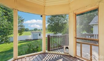 203 Royal Ave, Albemarle, NC 28001