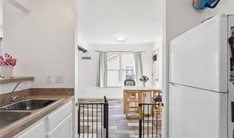 121 Silver Leaf Ln, Baldwin City, KS 66006