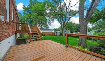 7220 Mackenzie Rd, Affton, MO 63123
