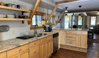 185 STOOR Dr, Alpine, WY 83128