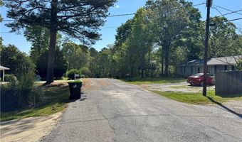 1140 ELK Dr, Alexander City, AL 35010