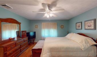 6 Forest Hill Dr, North Smithfield, RI 02896