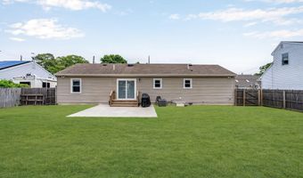 1516 Mizzen Ave, Beachwood, NJ 08722