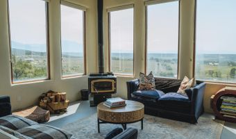 38 Tres Lomas, Arroyo Hondo, NM 87529