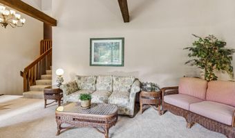 5007 Skycrest Dr, Ames, IA 50010