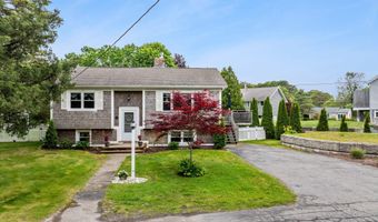8 Stackpole Cir, Bourne, MA 02532
