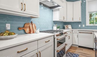 30 Sweet Olive Dr, Beaufort, SC 29907
