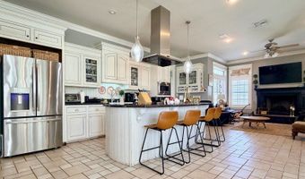 600 Techeview Dr, Berwick, LA 70342