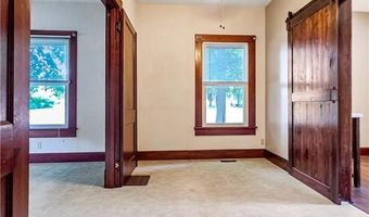 213 W 2nd St, Alma, MO 64001