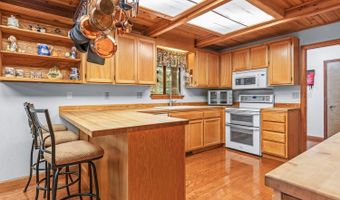 1660 Pine Dr, Arnold, CA 95223