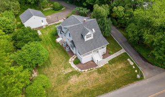 277 Franklin St Ext, Danbury, CT 06811