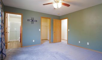 934 Tony Dr, Madison, WI 53704