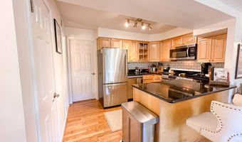 140 N BEDFORD St A, Arlington, VA 22201